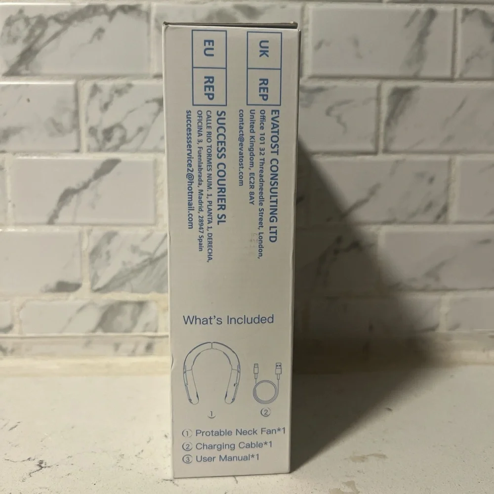 Portable Neck Fan - Black and White - Picture 3 of 4